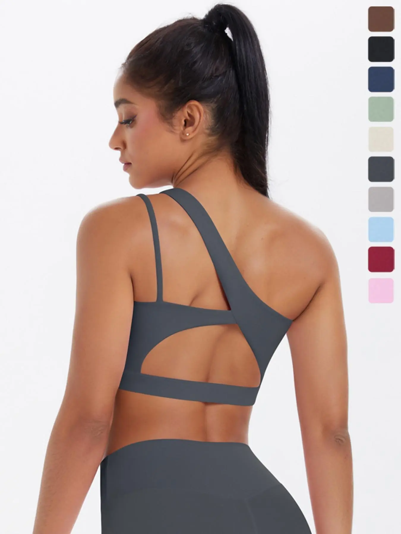 Women's Solid Color Criss Cross Sports Bra, Breathable Comfortable Sports Bra, Ladies Sportswear for Indoor Outdoor Wear Strappy Yoga Bra, Strappy Sports Bras, Stretch Sports Bra, Sporty Bra, Workout Bra