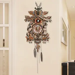 Traditional Cuckoo Wall Clock Black Forest Style Automatic Bird Sound Decorative Wooden Clock for Living Room Bedroom Office Ornaments Hangable German Black Forest Style Elegant Appearance - Decorating