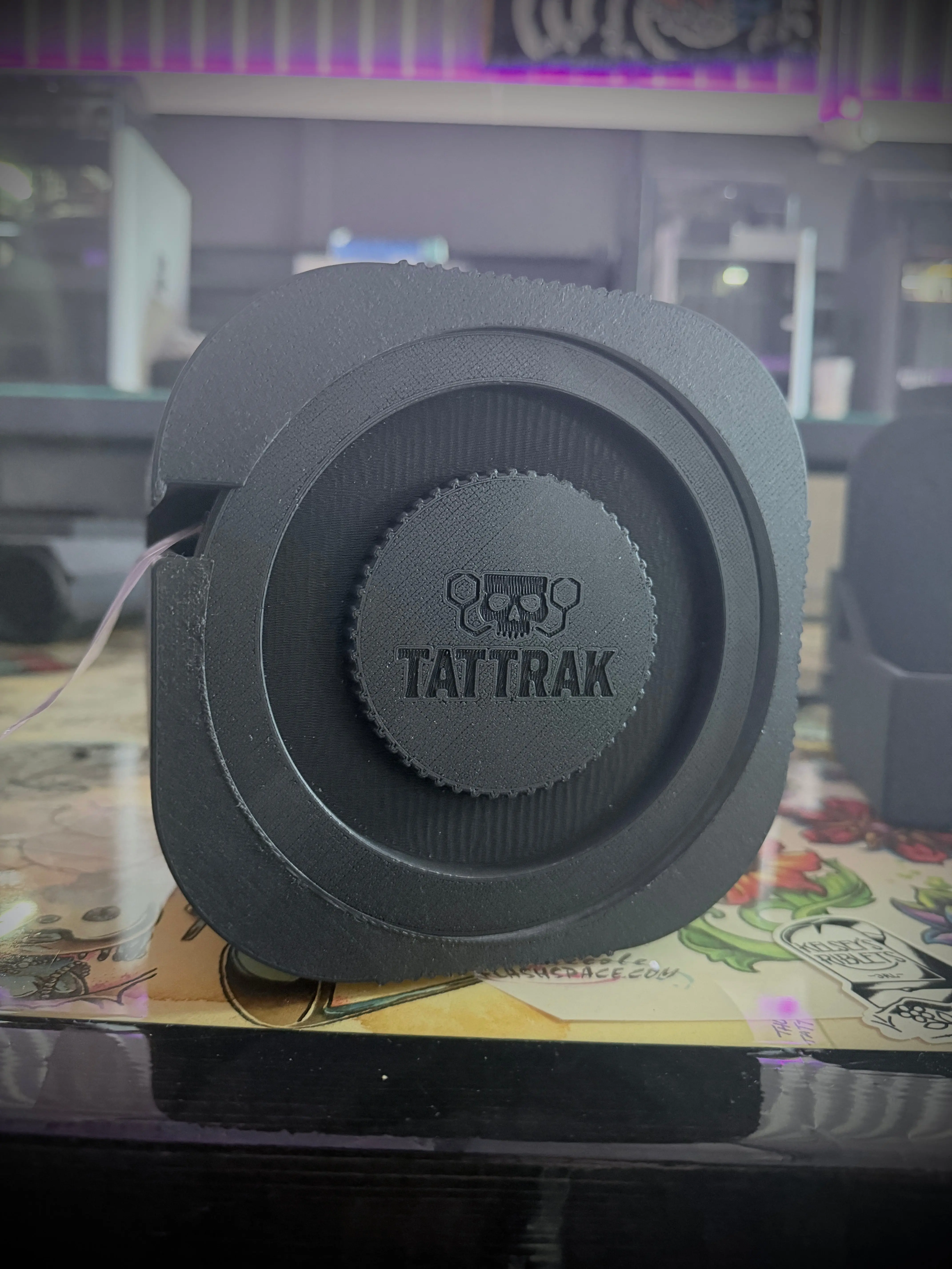 Tattrak Magnetic Tattoo Barrier Film Dispenser Box, Tattoo Equipment Supply, Studio Equipment, Fits 4"x6" Rolls, Left/Right Hand Compatible, With Metal Mounts