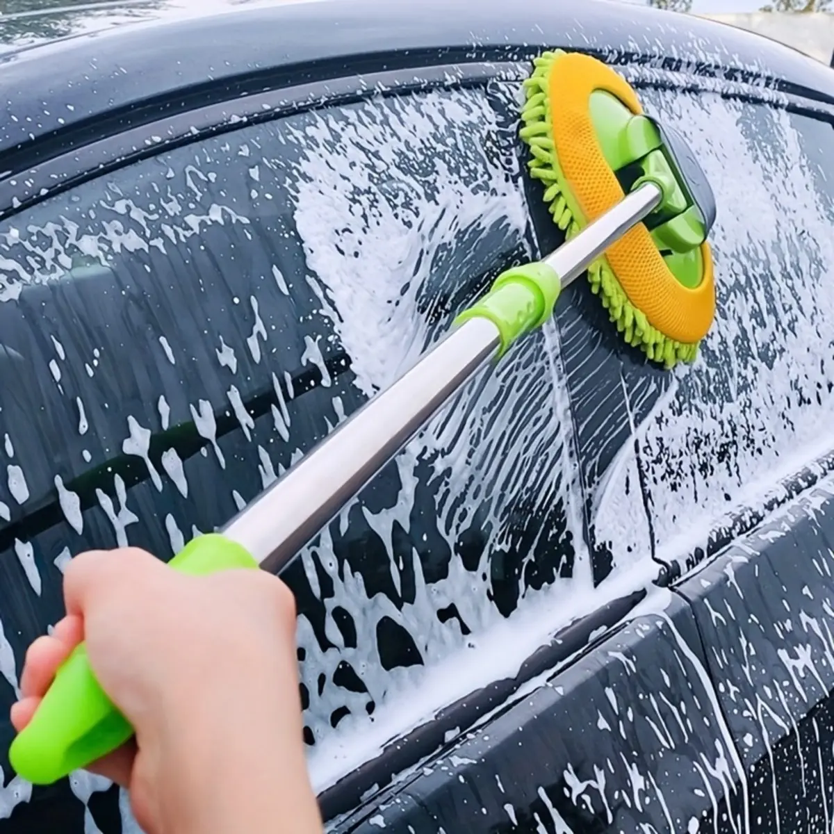 Car Wash Brush, Soft Bristles, Won't Scratch Your Car, Car Detailing Care, Long Handle Telescopic Three-section Car Wash Mop, Car Accessory, Suitable for SUVs, Trucks and RVs.