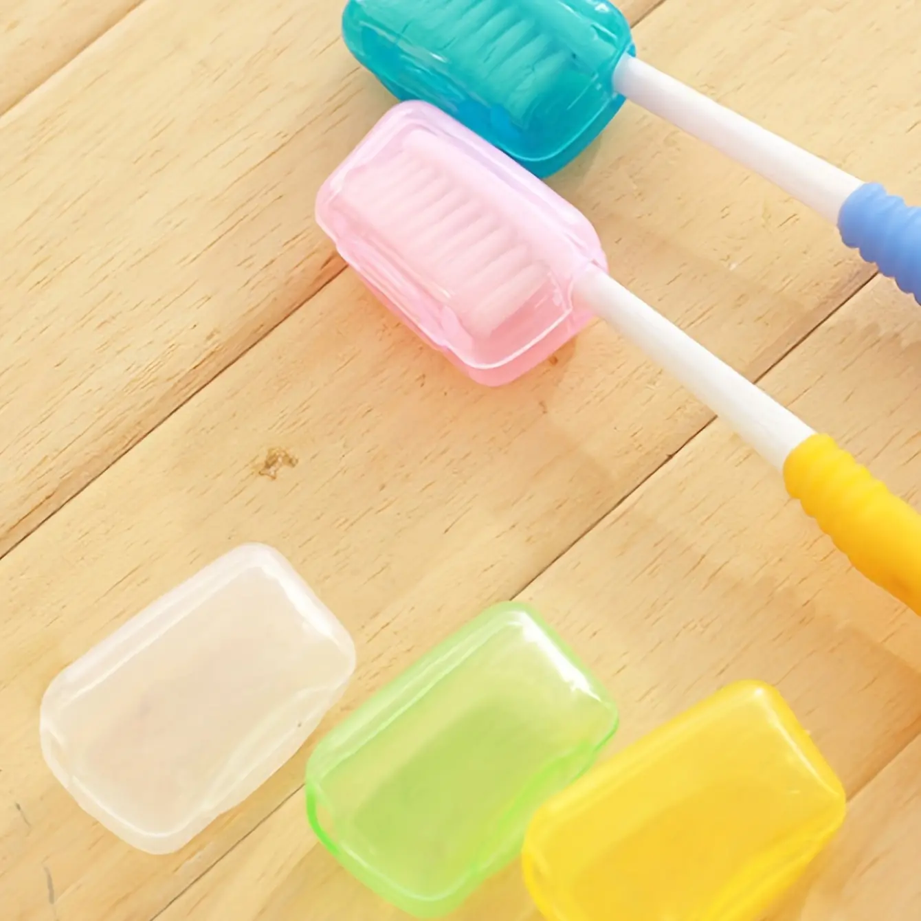 Portable Toothbrush Head Protector Case, Dustproof Toothbrush Holders, Toothbrush Storage, Essential Bathroom Accessories for Family Travel & Daily Use, Perfect for Seasonal Celebrations