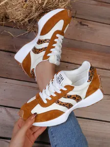 Lightweight Comfortable Lace-Up Pointed Toe Sneakers, Casual Outdoor Single Shoes for All Seasons, Sporty Leisure Footwear, Sports Shoes, Walking Shoes, Trainer, Trendy Walking Sneaker, Trendy Fashion Sneaker