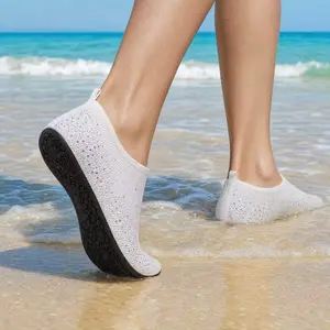 Unisex Rhinestone Water Shoes, Quick-Dry Non-Slip Barefoot Aqua Socks for Men & Women, Lightweight Swim Shoes for Beach & Pool