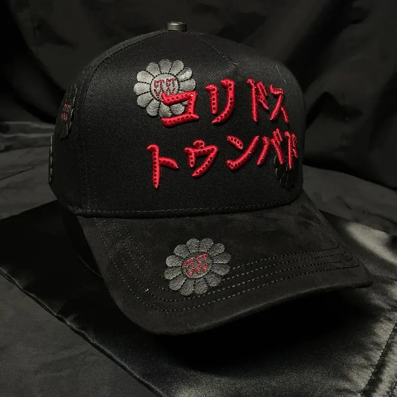Barbas Hats y CT Oriental Tumbado".Muracami.