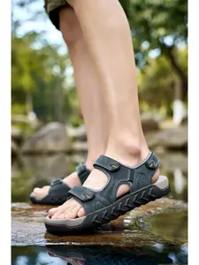 Men's Solid Color Velcro Hollow Outdoor Water Trekking Sandals Thick-soled Non-slip Anti-impact Closed-toe Beach Shoes Breathable Hiking Shoes Trail Sandal