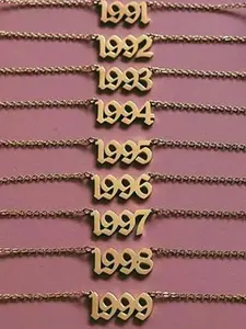 A fashionable hollowed out line style digital necklace suitable for daily wear, vacation dates, and other occasions, and is also a surprising and exquisite small gift, Fashionable jewelry accessories, Charms necklace