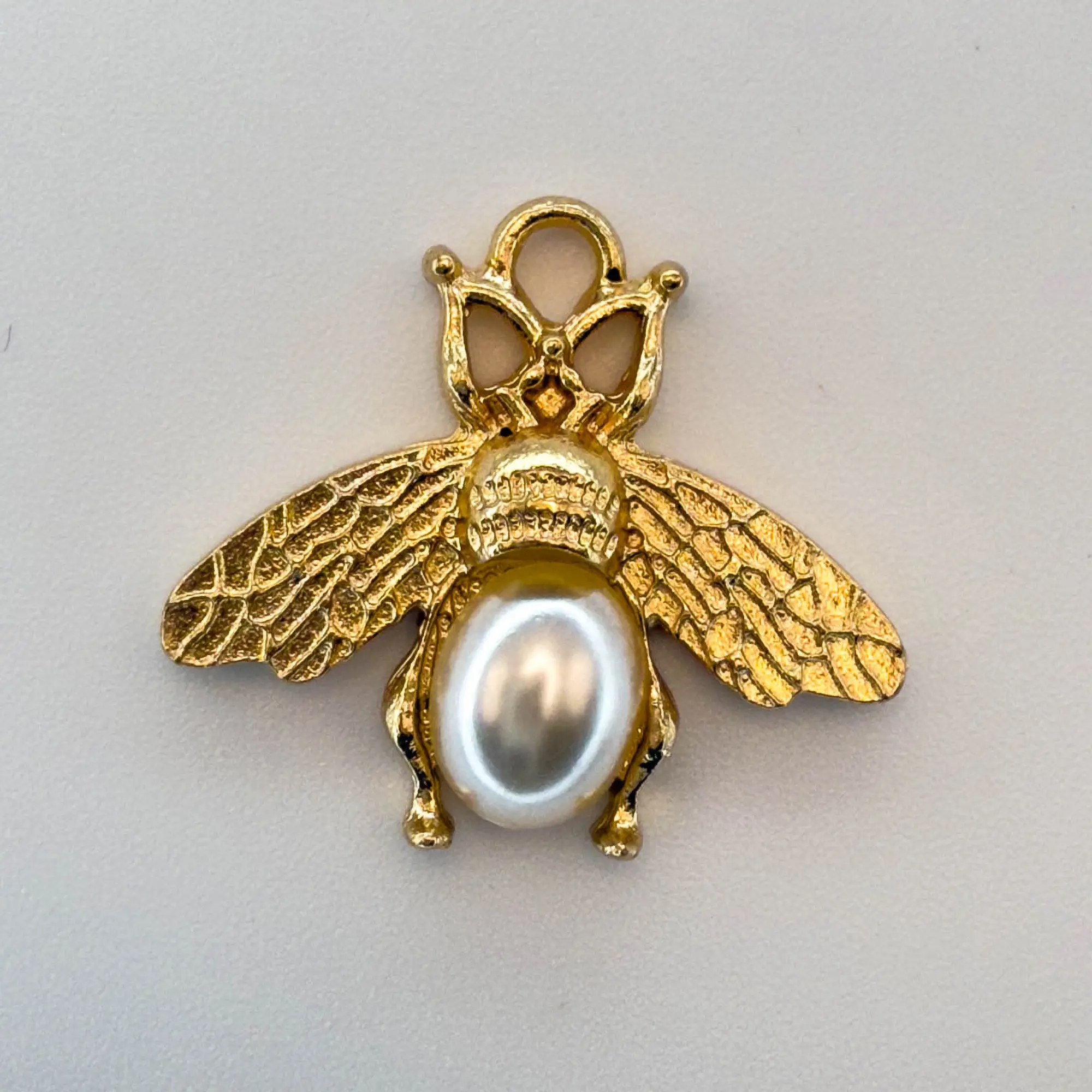 Enamel Bee Charms, Korean Style Alloy Pendants for DIY Bracelets, Necklaces, Earrings, Bags, Shoes & Clothing Accessories