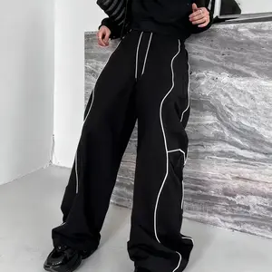 Men's Casual Solid Color Pants, Suitable for Spring and Autumn Running Style, European and American Style Loose Fit Spliced Striped Casual Pants, Perfect for Outdoor Activities, Heavyweight Linear Color Block Design for Spring and Summer Coolness