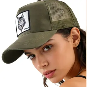 Vintage Workwear Style Wolf Wolf Embroidered Mesh Trucker Hat, Summer Breathable Sun Protection Cap, Unisex Couple Trendy Baseball Cap