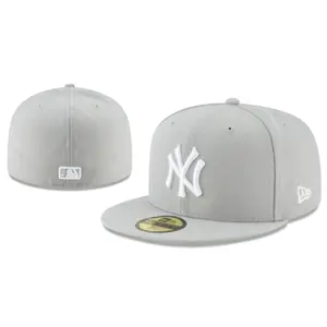 Unisex Fitted Baseball Cap with Embroidery – Casual Streetwear Hat