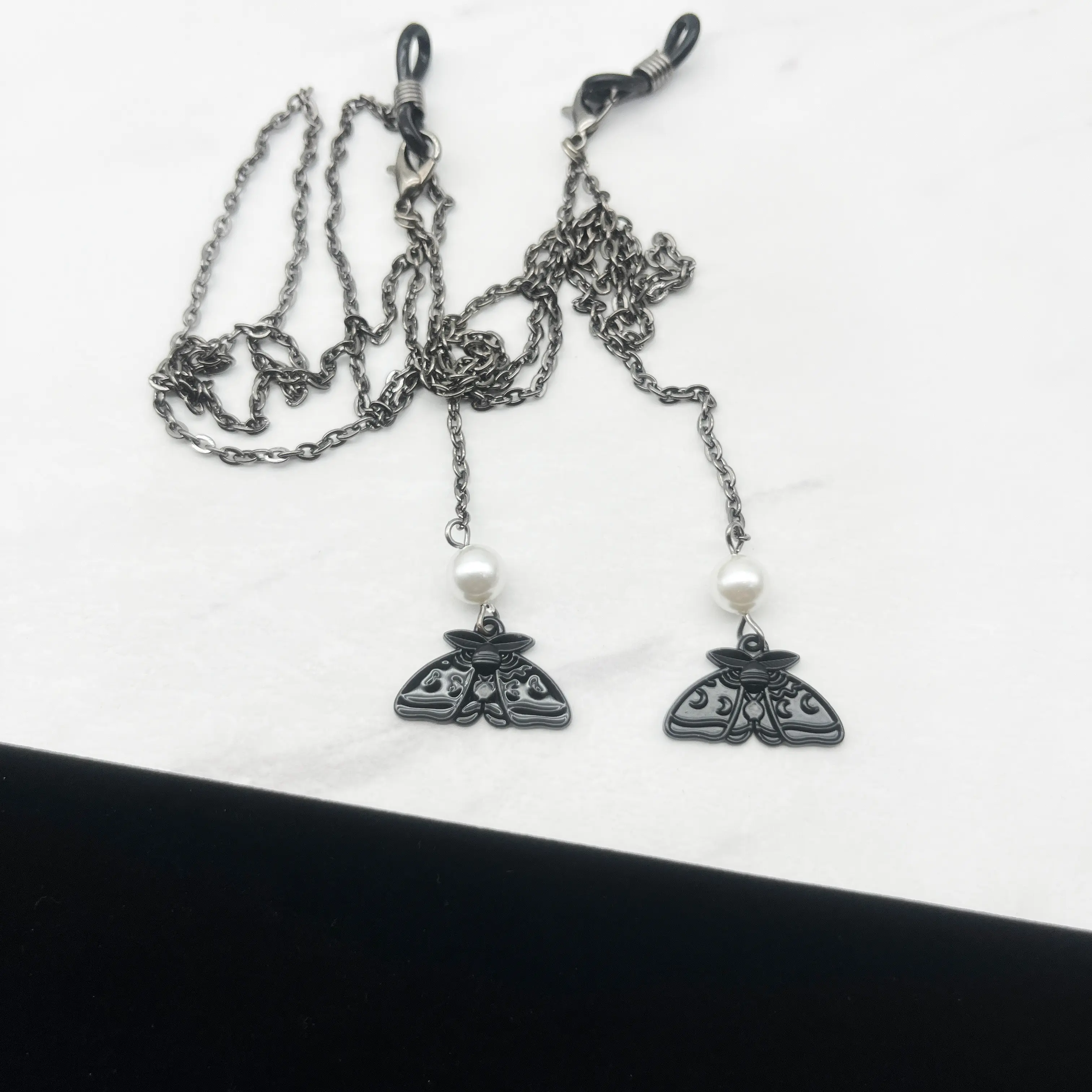Moth pendant eyeglass chain, fashionable women