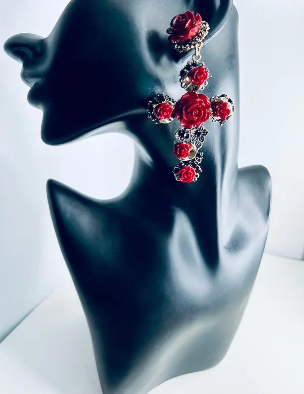 TRINITY EARRINGS