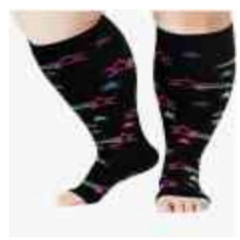 Flowing heart, exposed toes, fat socks