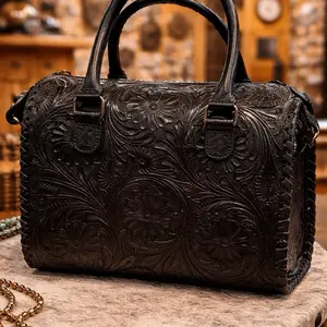 Black tooled Speedy