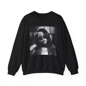 Aaliyah Crewneck Sweatshirt Unisex Trendy Hip Hop Fashion Gift for Fans