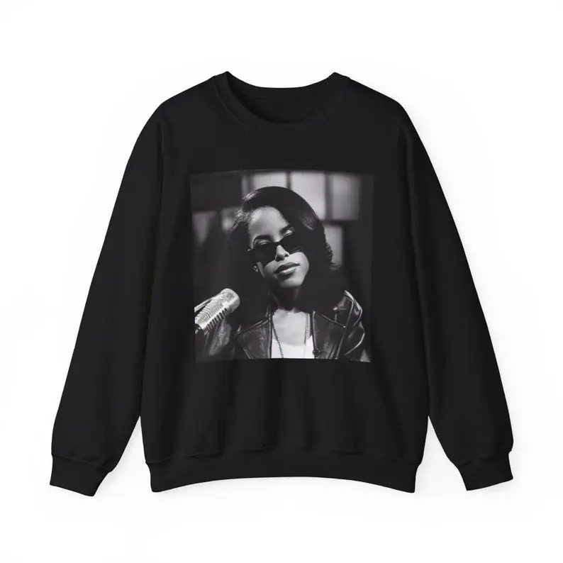 Aaliyah Crewneck Sweatshirt Unisex Trendy Hip Hop Fashion Gift for Fans