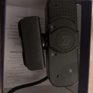 KEMEIV 1080P HD Webcam with Noise Reduction Microphone & Privacy Cover, USB Plug & Play Camera for PC/Laptop, Clear Video for Zoom Meetings, Online Classes, Remote Work Audio Streaming Card Compact