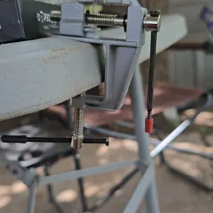 Mini Portable Table Vice, Table Vice Clamp, Table Vice Clamp for DIY Enthusiasts, Jewelers, Woodworkers, Craft Repair, Pump Station, Clamp with Thread, Woodworking Tools