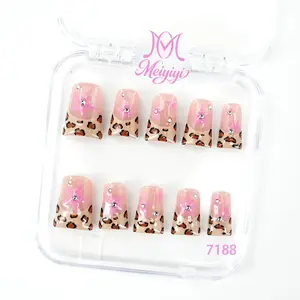 .DP.7188.Nude Pink Leopard Print French Wearable Nails
