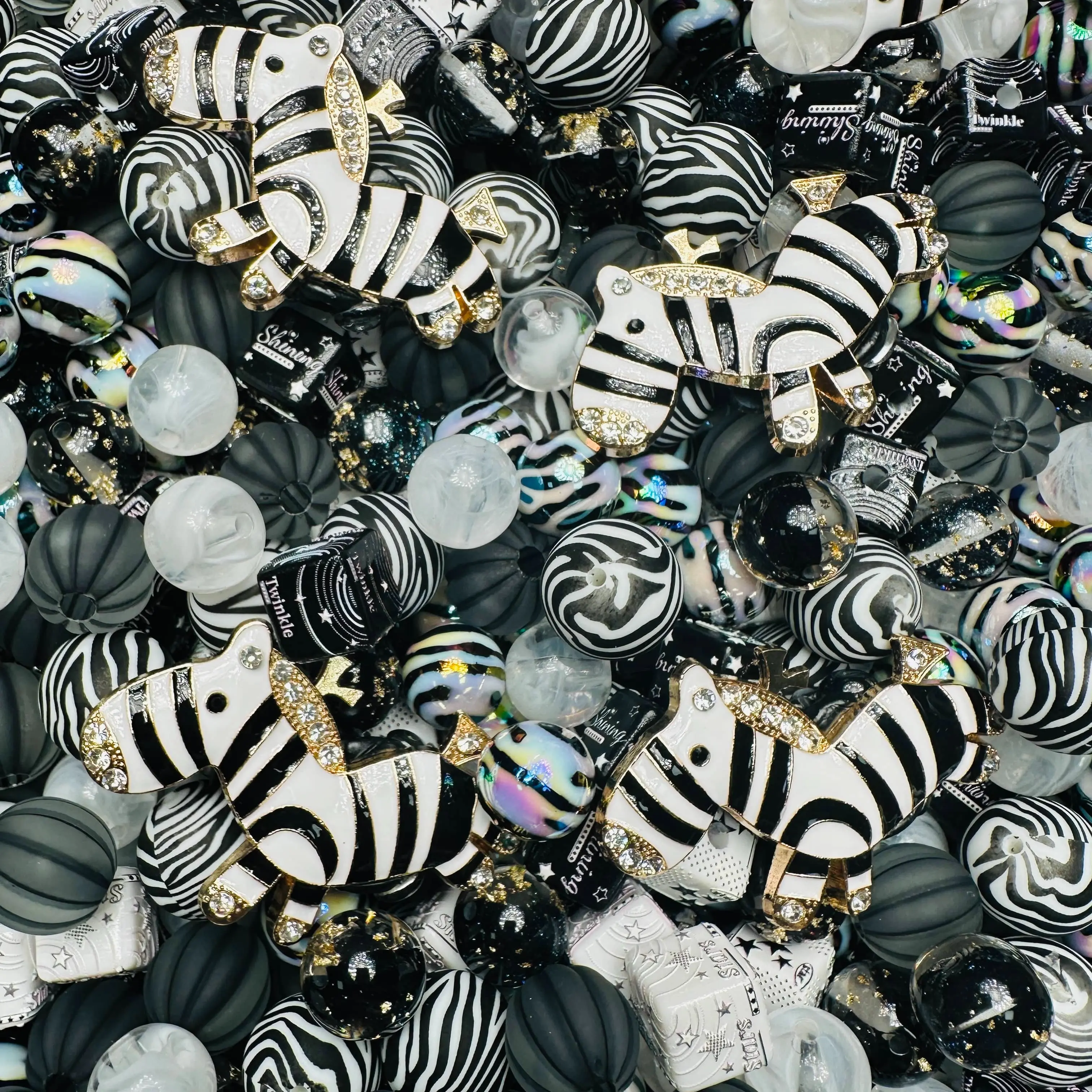 【D.P.C】Color Theme - Acrylic DIY Beads Mix 5 oz, 10 oz, 22 oz with Hair Rope Beads, Simplifies Crafting for Jewelry Making, Bracelets