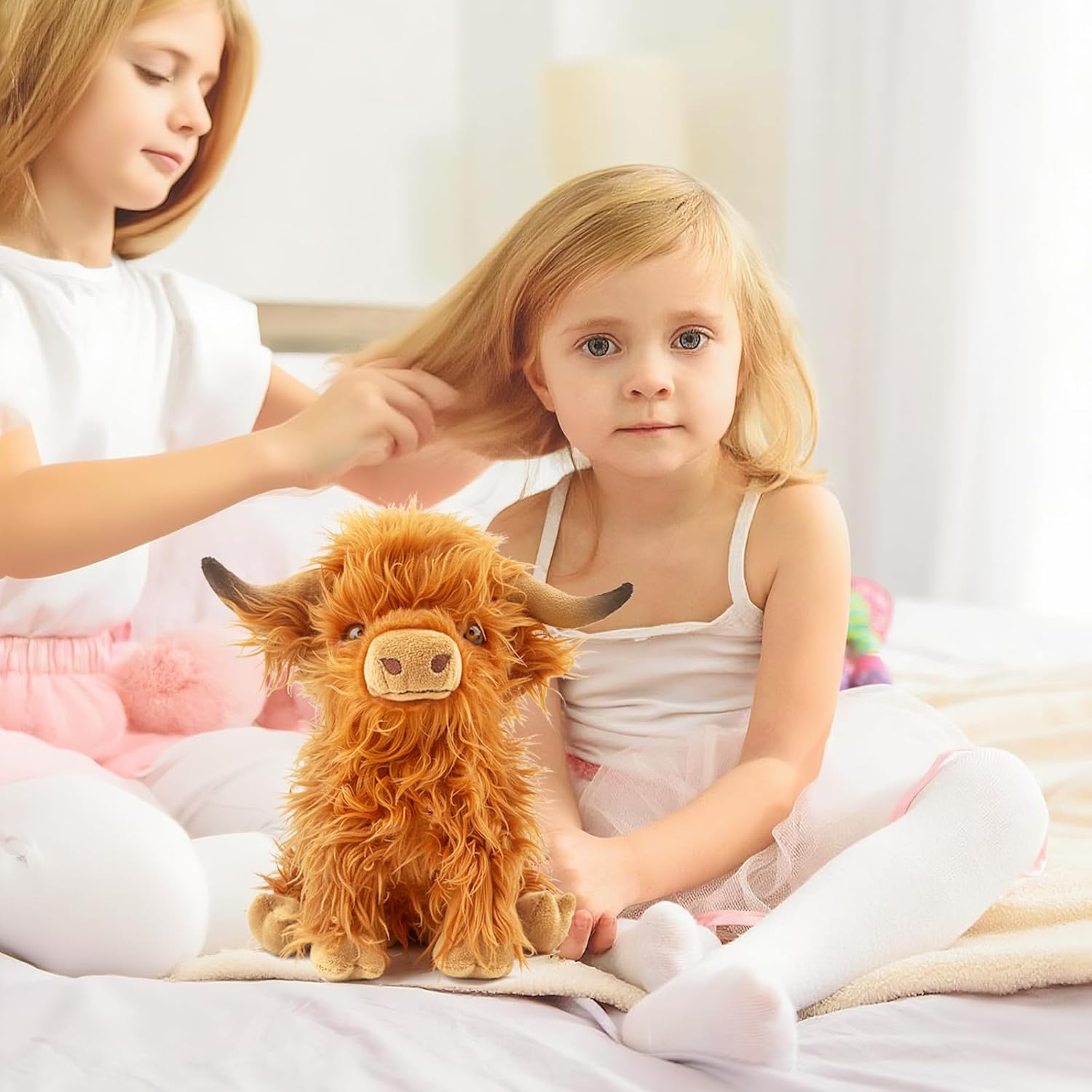 Highland Cows Stuffed Animals, Cute Fluffy Cow Plush Figure Toys Realistic Highland Cattle Plush Decor for Kids
