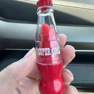 Soda Lipstick (1 lipstick)