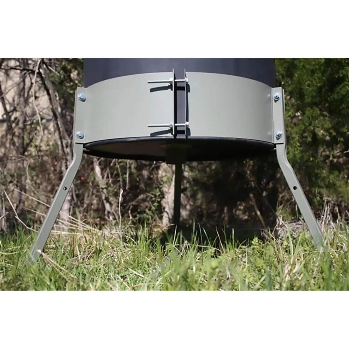 212 MAIN GSM Boss Buck 55 gal Barrel Band System, Green Feeder with Easy Installation