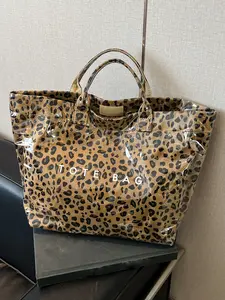 Fashion trend leopard print random pattern, simple trendy niche exquisite, simple lightweight large capacity women's bag, Fashionable patterned bag, suitable for commuting, shopping, dating, parties, outings and other occasions, Handbag Tote Bag