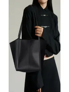 Plain Glossy Leather Large Capacity Simple Handbag, Shoulder Bag for School, Daily Use, Fall Winter, Commute, Travel, Shopping
