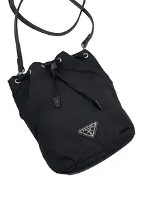 Pre-owned PRADA Black Nylon Mini Drawstring Bucket Bag/WJ04728015/8015