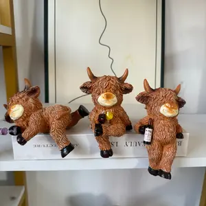 Resin Highland Cow Decorative Figurine, Handmade Creative Design, Perfect for Desktop Office Cabinet Outdoor Decoration, Desktop Statue, Cow Ornament