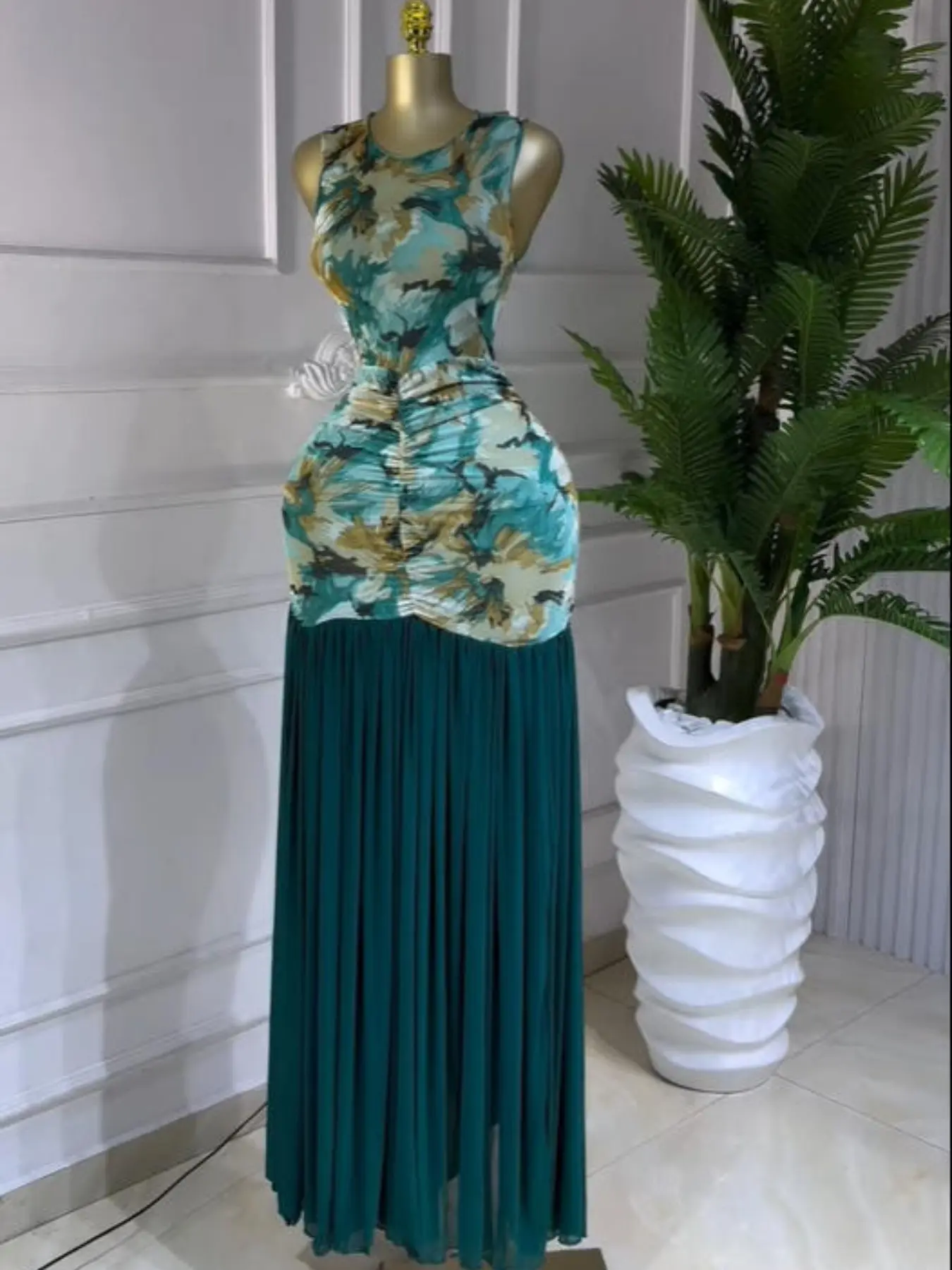 PULKRITU Women's Printed Ruched Bodycon Fit Long Evening Dress, Holiday Party Gown, Elegant Chic Formal Wear, Prom Evening Gown, Sleeveless Dress, Fitted Bodycon Dress, Elegant Fashion Dress