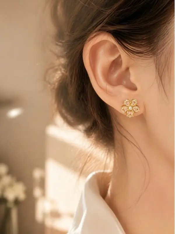 Spinning Pink Flower Stud Earrings 18K Gold Plated Lightweight Pink Floral Studs for Daily & Party