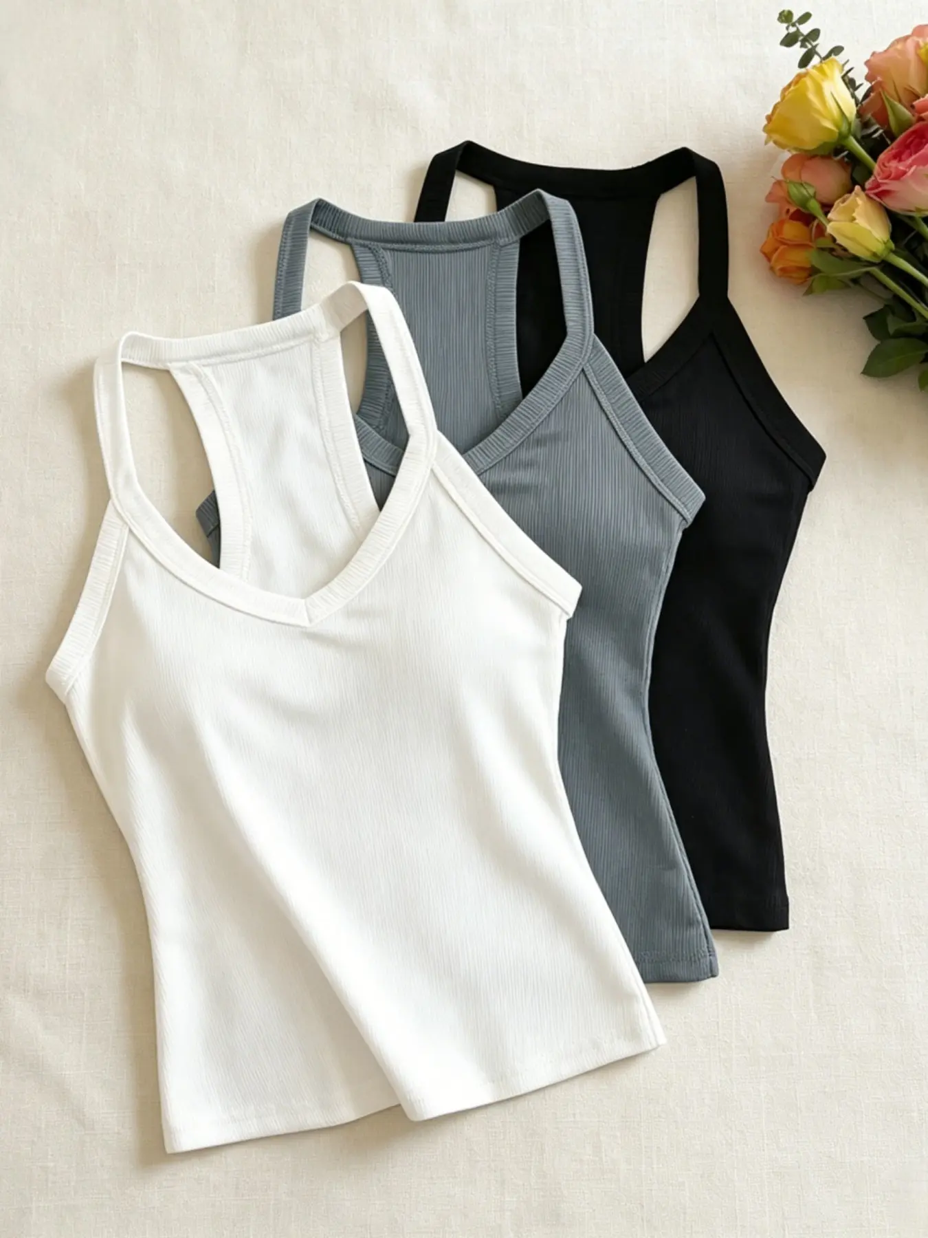 Women's 3-Piece Ribbed Tank Tops, V-Neck Slim Fit Sleeveless Fitted Camisoles, Summer Casual Basic Sports Bras, Daily Wear Everyday Essentials, Casual Beach Tank
