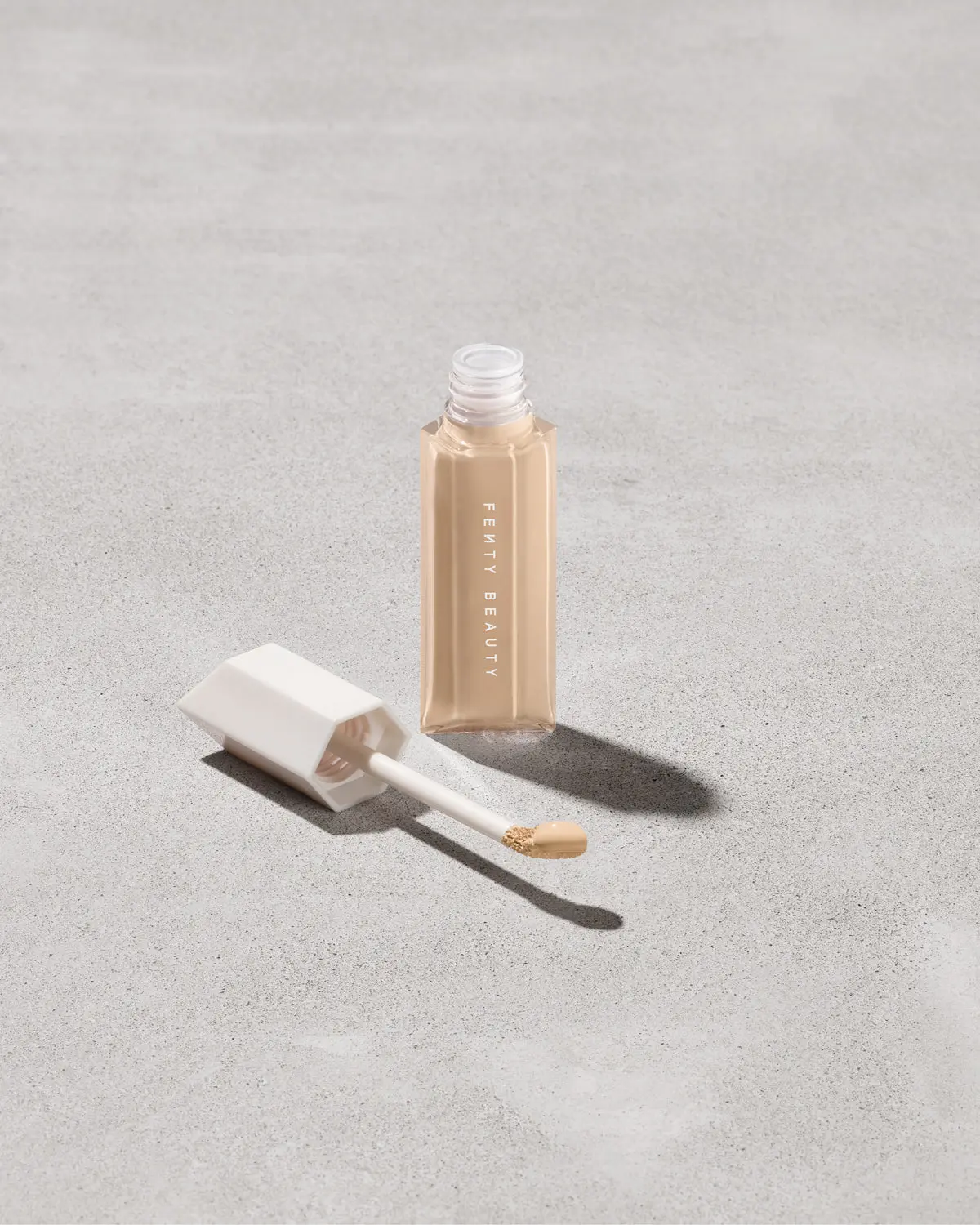 We're Even Hydrating Longwear Concealer — 185C We're Even Hydrating Longwear Concealer — 185C