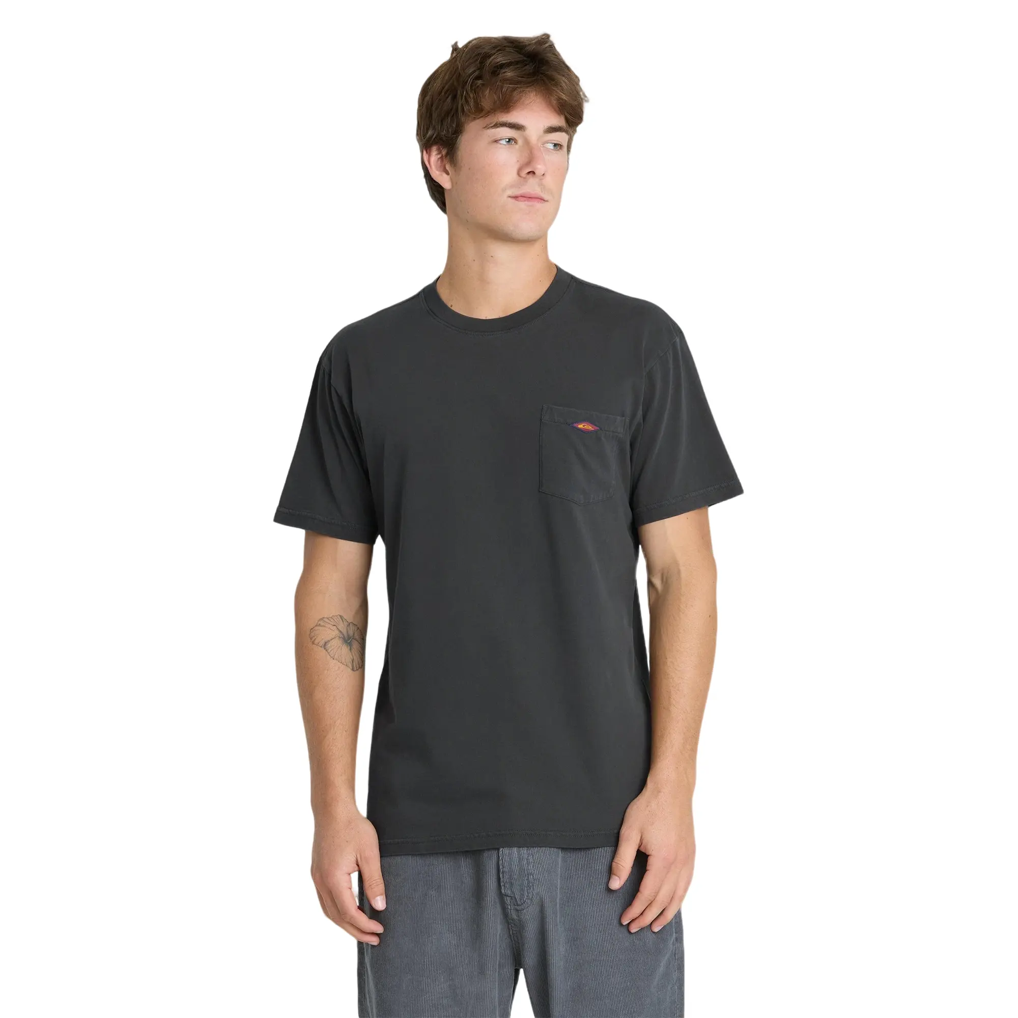 Quiksilver | Saltwater Pigment-Dyed Short Sleeve Pocket Tee | Men's 100% Cotton Pigment-Dyed Chest Pocket | Everyday Wear