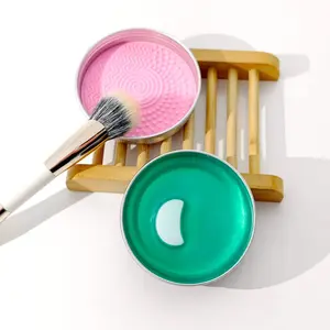 Makeup Brush Cleaner Soap with Silicone Cleaning Pad, All Natural Ingredients Condition and Clean Makeup Tools, Ideal for Makeup Brushes, Beauty Blenders, Puffs, 100g Net 3.52oz