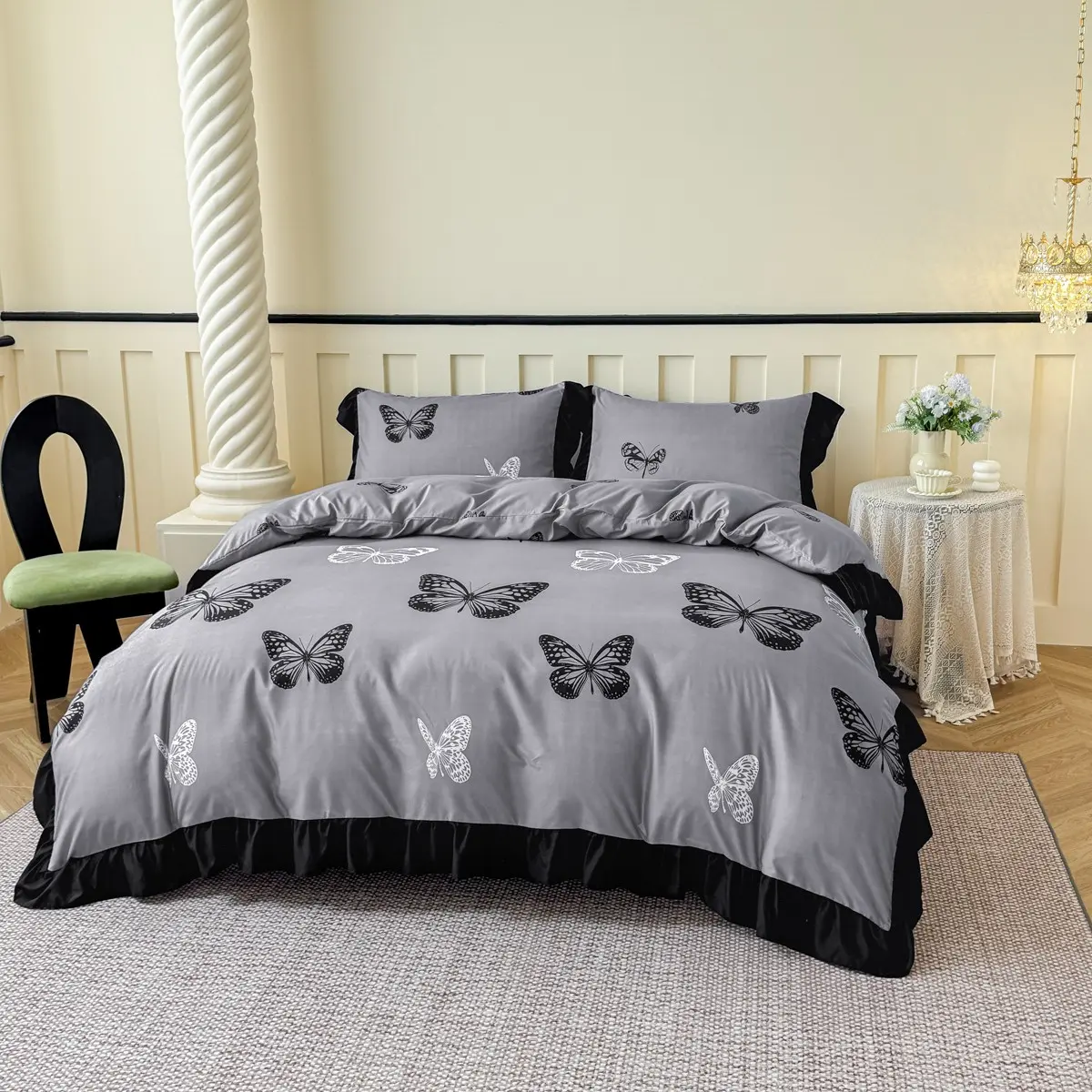 3-Piece Print Bedspread Set, Butterfly Pattern, Ruffle Trim, Includes 2 Pillowcases + 1 Bedspread, Soft Comfortable Bedroom Linen, Suitable for All Seasons, Ruffled Bedding Set