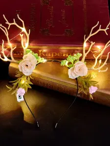 Light Up LED Reindeer Antlers Headband, Floral Glow Deer Hair Hoop for Christmas Festival Party Cosplay Photo Prop