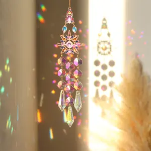 Crystal Light Catchers, Hangable Colorful Diamond Star Moon Butterfly Sunflower Wreath Garden Sun Catcher Pendant Ornament for Wedding Christmas Mother's Day Valentine's Day Hanging Decoration