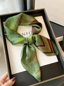 Multifunctional Fashion Women's Scarf Headband, Silk-Like Scarf, Square Scarf, Hair Band, Ideal for Beach, Vacation, Travel Accessories