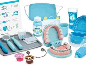 Super Smile Dentist Play Set, 25-Piece Dentist Kit with Oversized Teeth, Large Tools & Accessories, Kids Toys for Girls & Boys