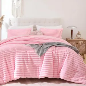 Smoofy Fluffy Queen Comforter Set 3 Pieces - Pink Fleece Fluffy Comforter Set, Luxury Fuzzy Queen Bedding Set, Soft Warm Bed Set All Season, Heavy Faux Comforter with 2 Pillow Cases