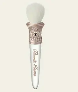 Little Angel Series Pointillist Brush Foundation Eyebrow Makeup Wool Fluffy Conditioning Beauty Face Makeup ToolStick