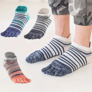 3 pairs of five toe ankle socks - unisex, suitable for running and sports, with striped patterns in multiple colors