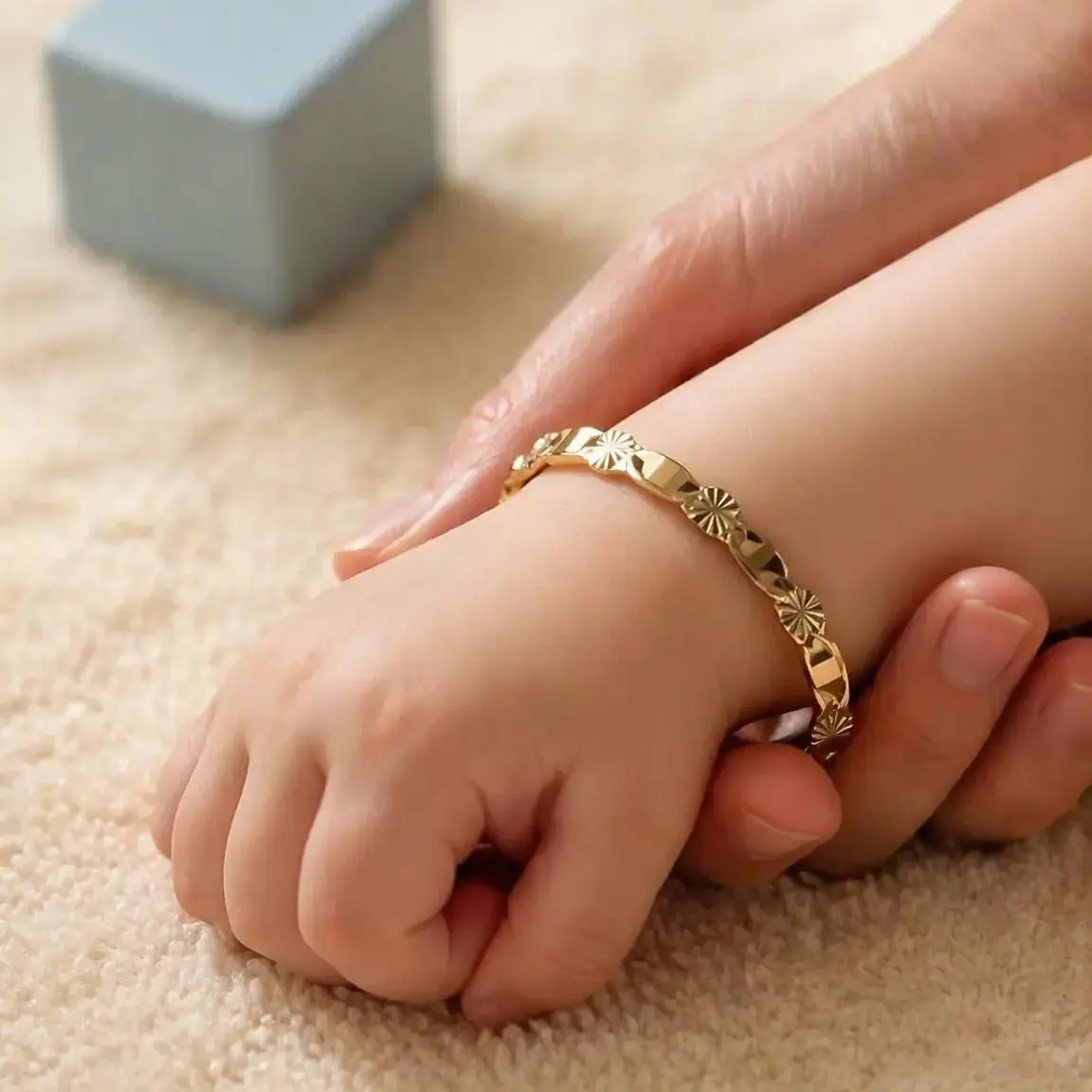 TTL Shop Kids' 3-Tone Gold-Plated 5MM Bangle - Gold-Backed Design, 4" (0-6 Months), 5.5" (2-5 Years), Fashion Costume Jewelry for Anniversary Gifting, Bracelet, Anti-Tarnish