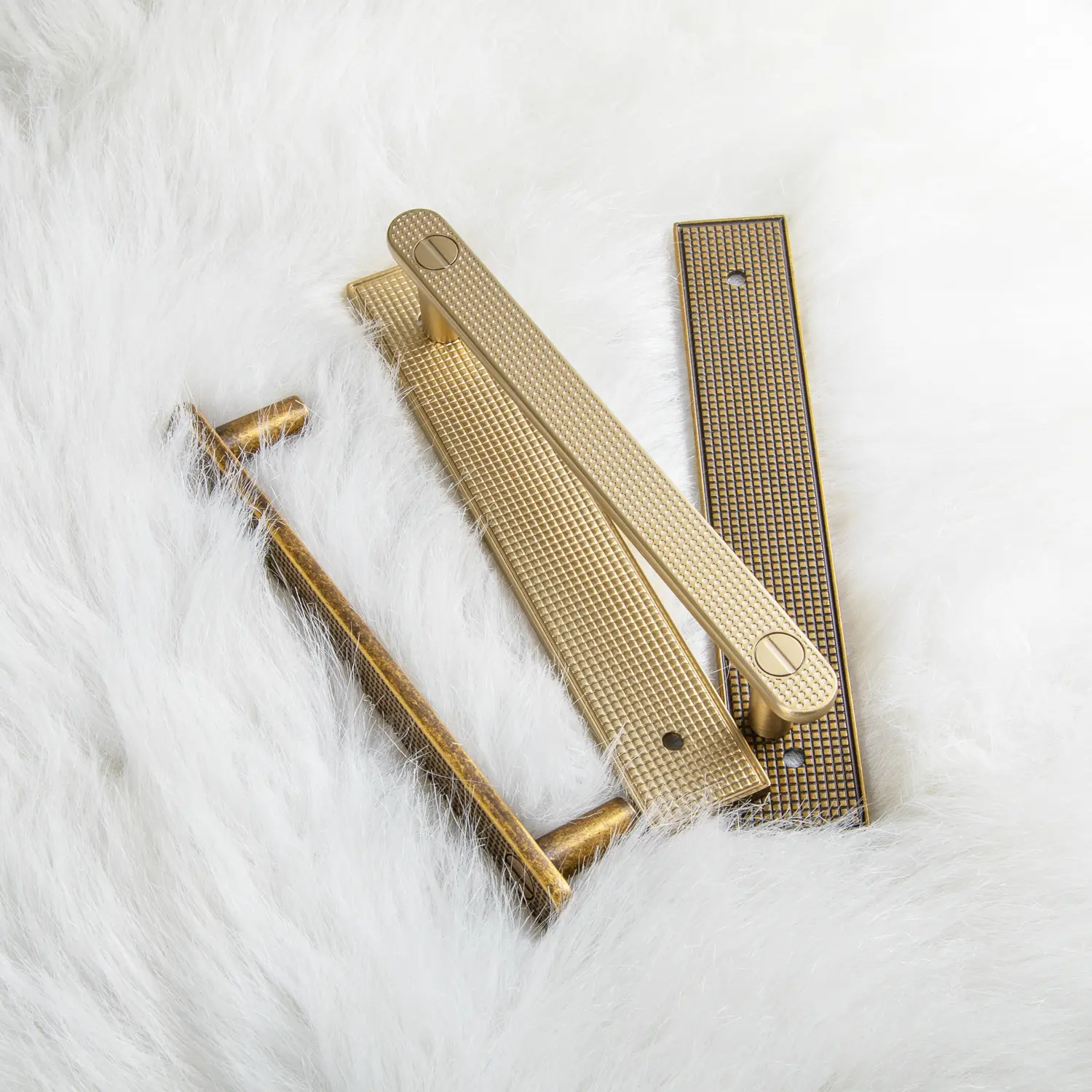 2 Pack Champagne Bronze Cabinet Pulls with Backplate Solid Zinc Heavy Duty Cabinet Handles, Knurled Modern Kitchen Hardware for Bathroom Vanity Dresser