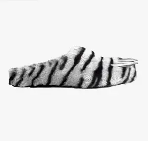 Bravest Studios Tiger Bear Claw Mule White