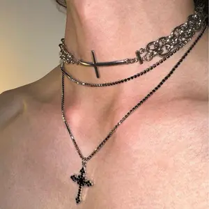 2 PCS Unisex Gothic Punk 2-Tier Layered Cross Necklace, Silver Tone Alloy with Black Crystal Cross Charms Choker Set, for Daily, Party & Festival, Ideal Birthday/Gothic Gift