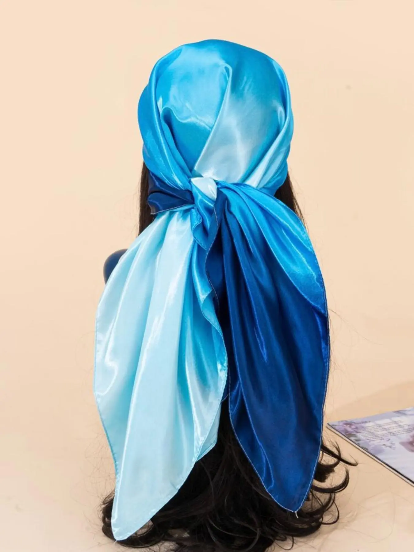 Women's Fashionable Ombre Pattern Square Scarf, Soft Comfortable Satin Scarf for Daily Wear, Casual Versatile Scarf for Women & Girls, Boho Style Scarf, Scarf Wrap, Shawl